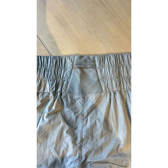 Free People Movement Silver Shorts Womens Size L - Picture 10 of 12
